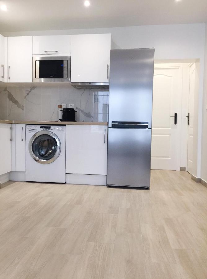 New Apartment In The Heart Of Le Marais Paris Exterior foto